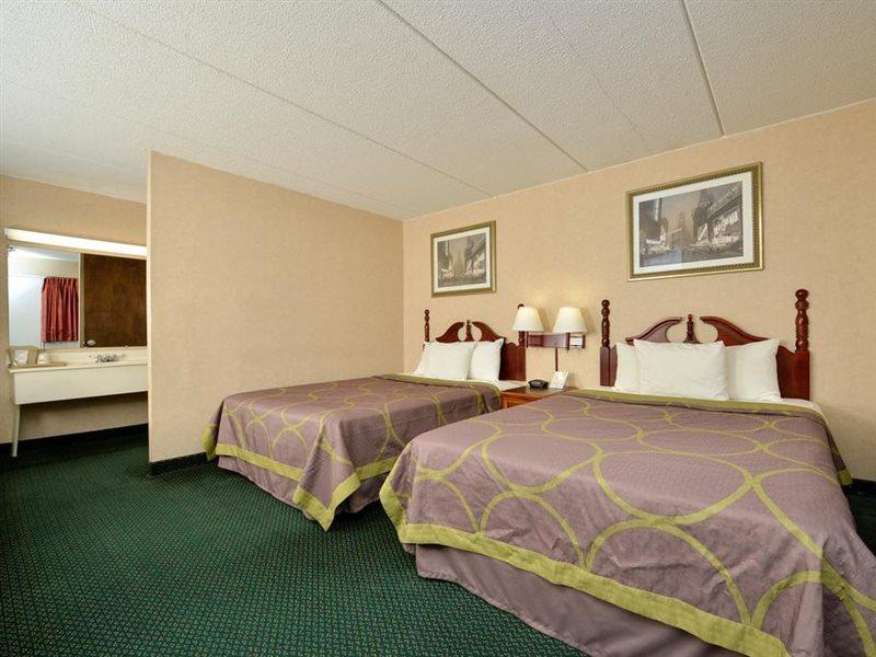 Days Inn By Wyndham Lenox Ma Kültér fotó
